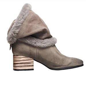 NEW ANTELOPE “Ana” Suede/Leather Booties Fur Trim Grey 39